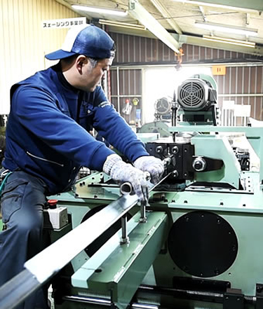 スエージング加工